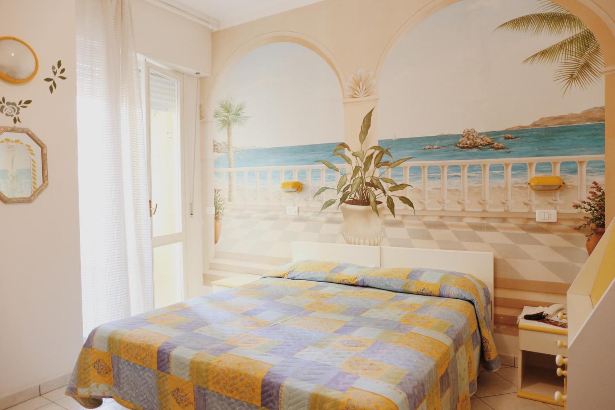 Hotel Marconi Cattolica Buitenkant foto